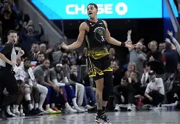 快船全场压制对手，西部前四位置再上升()